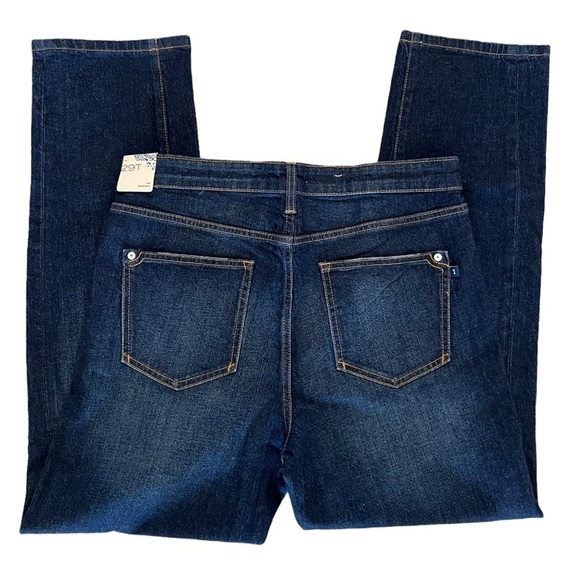 ANTHROPOLOGIE Pilcro The Borrowed Boyfriend Relaxed Tapered Leg Jean Size 29T - Picture 4 of 9